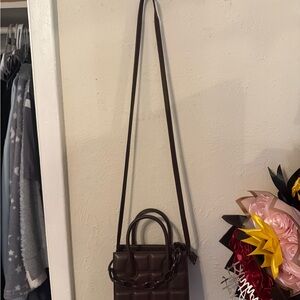 Elegant Brown Leather Handbag